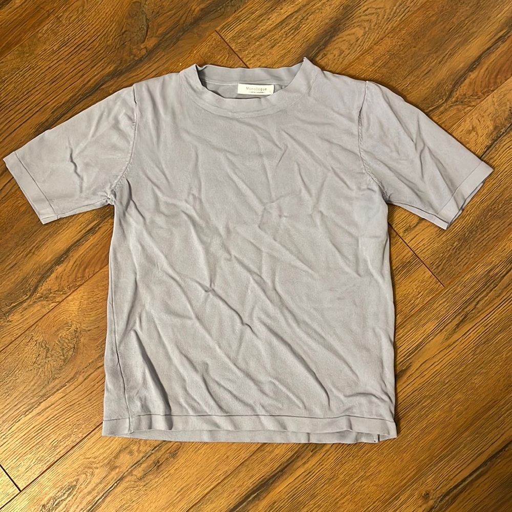 Periwinkle top. Cooling material